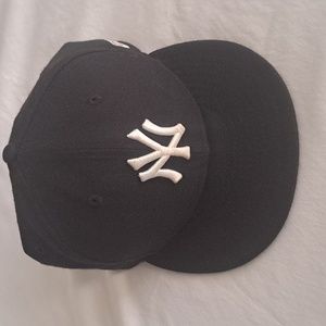 NY Yankees Fitted Baseball Hat